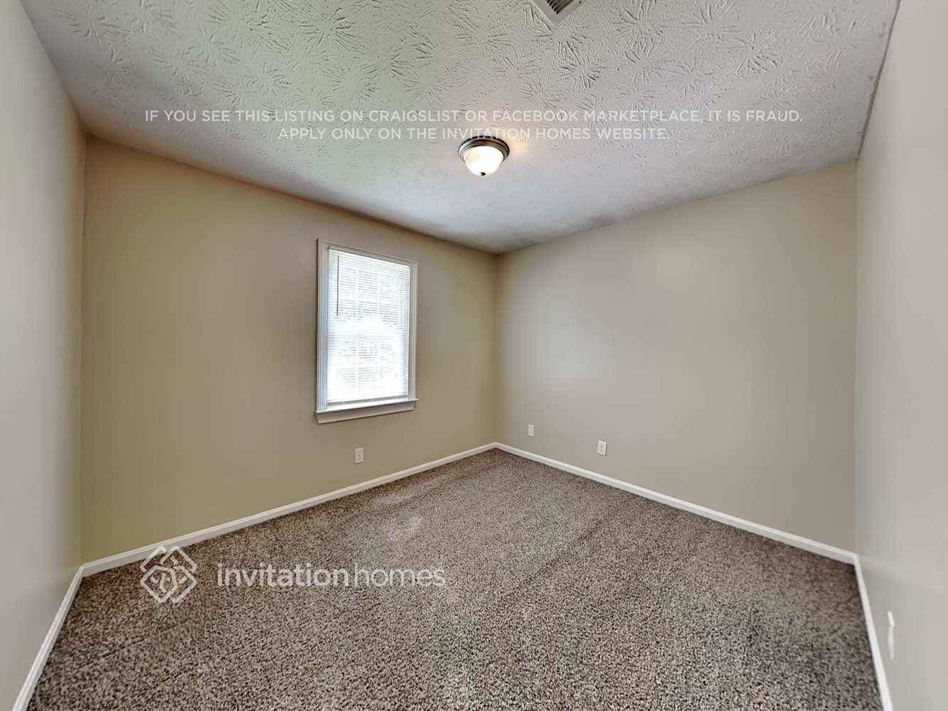 Building Photo - 3191 Grand Central Dr