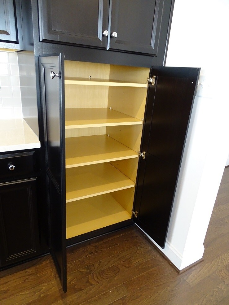 Building Photo - 320 Mayer Pl