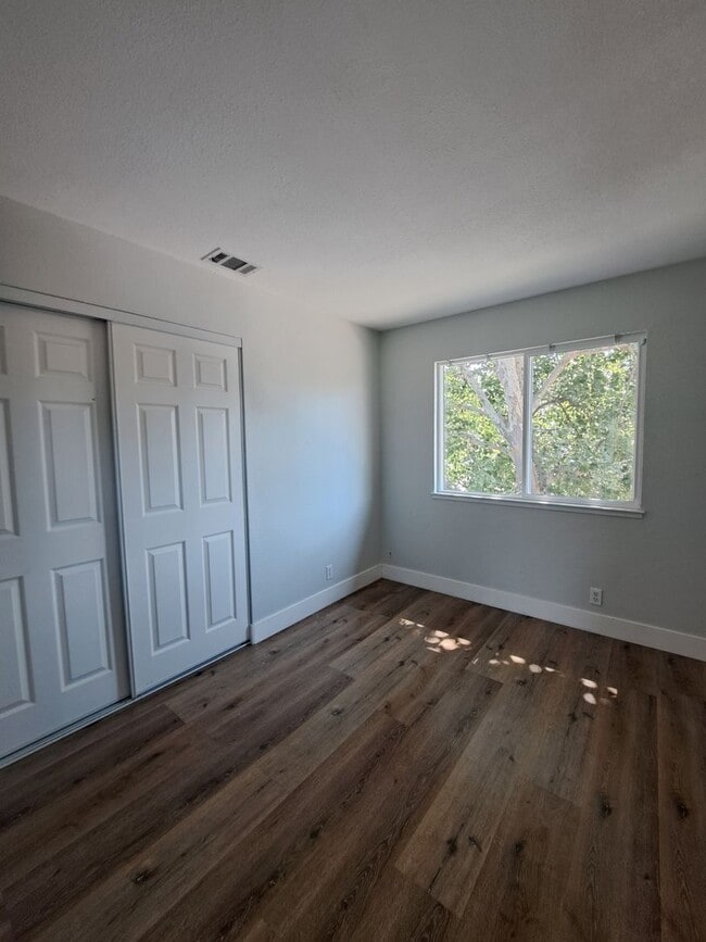 Building Photo - Beautifully Remodeled Home for Rent – Prim...