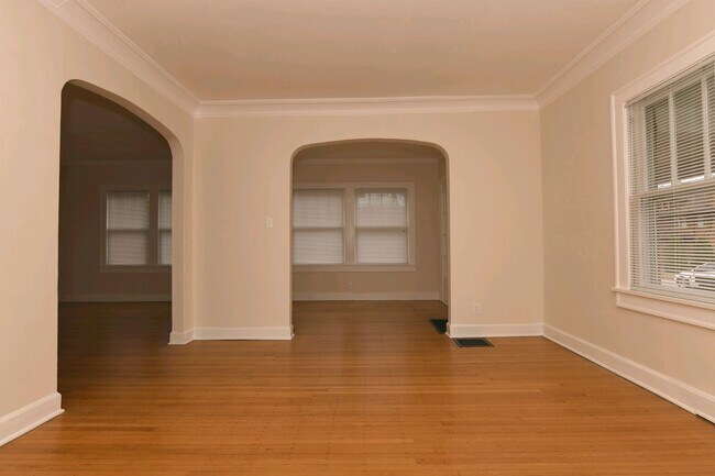 Primary Photo - 5101 N Pennsylvania St