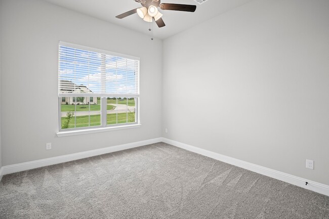 Building Photo - 8165 Honeywell Ave