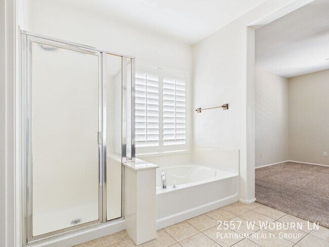 Building Photo - 2557 W Woburn Ln