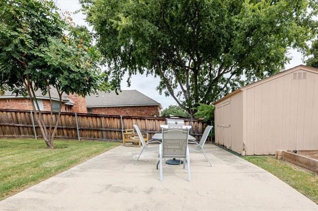 Building Photo - 2209 Swallow Ln