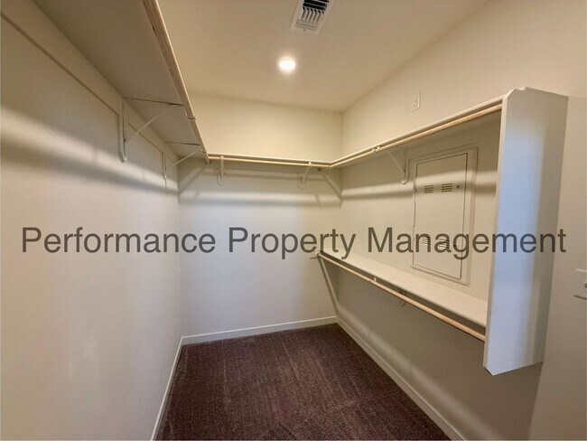 Building Photo - 6500 Rugby Ct