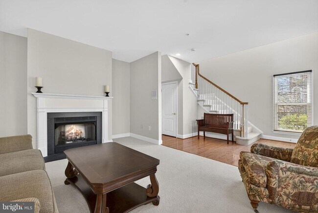 Building Photo - 43789 Water Bay Terrace