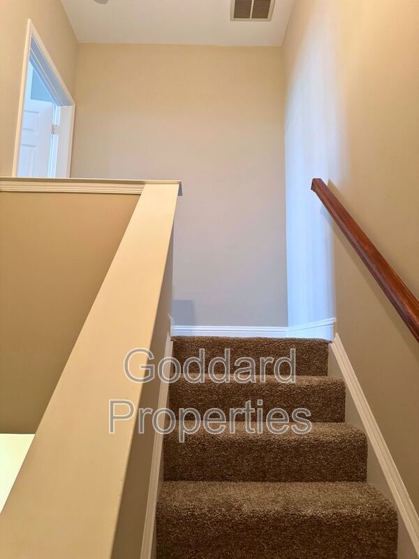 Building Photo - 8725 Grape Arbor Way