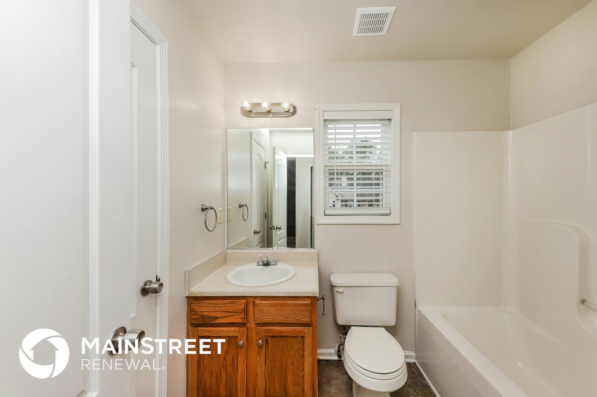 Building Photo - 102 Rocky Branch Way