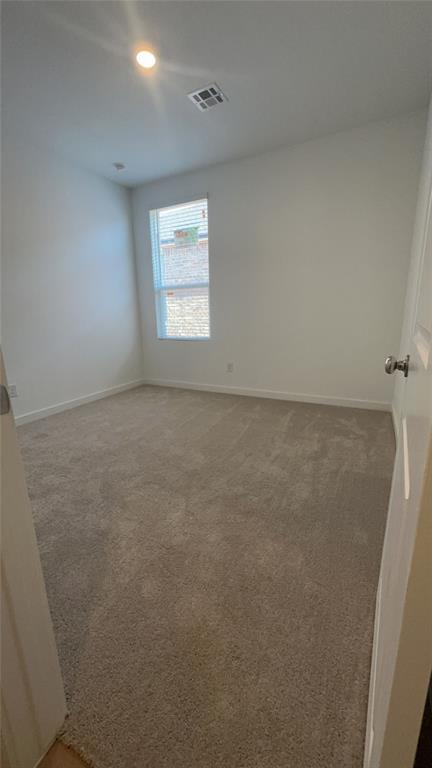 Building Photo - 20417 Deer Creek Dr