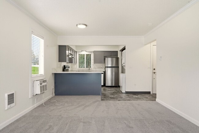 Building Photo - 1922 NW 143rd Ave