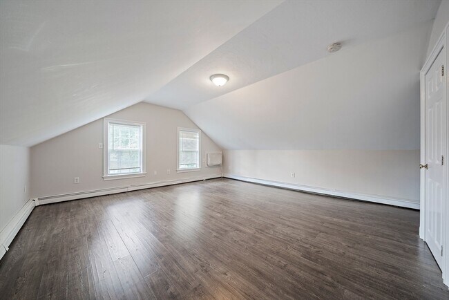 Building Photo - 238 Neponset St