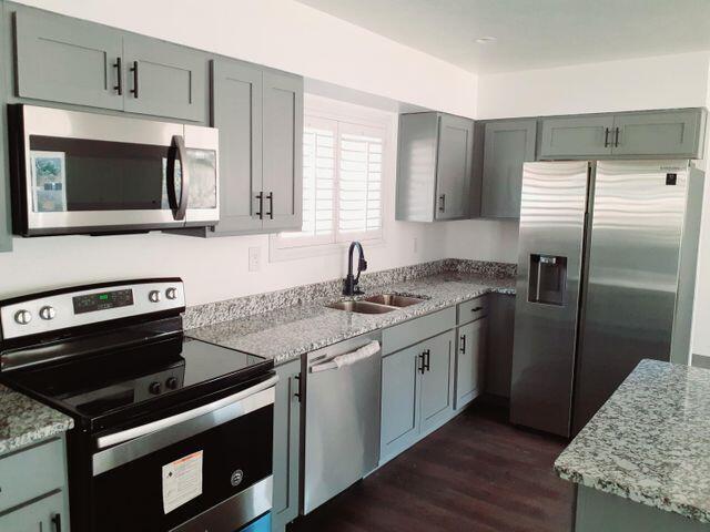 Building Photo - 4213 Hampshire Ln