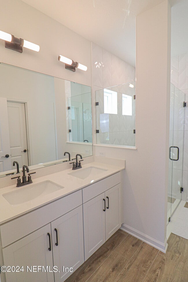 Building Photo - 483 Stargaze Ln