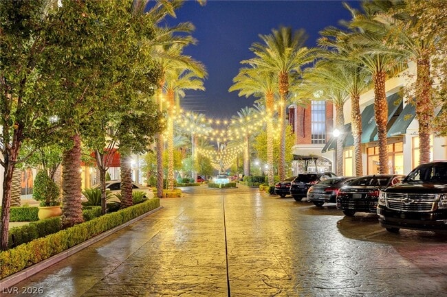 Building Photo - 2302 Fairbourne Way