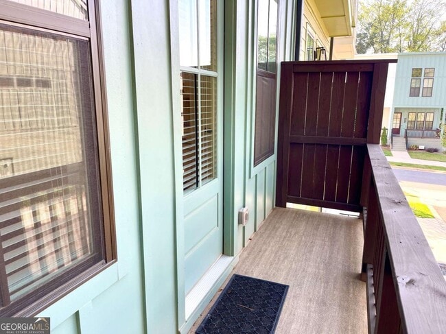 Building Photo - 1290 Zephyr Blvd SE