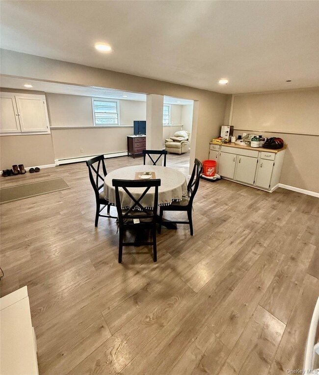 Building Photo - 14 Alary Rd