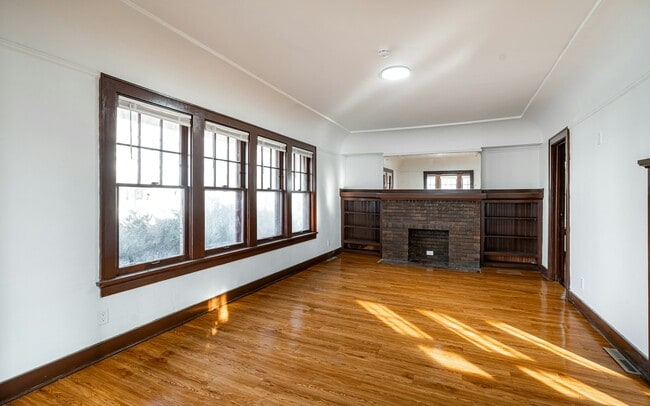 Building Photo - 2548 N 38th St