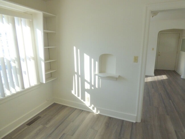 Building Photo - 4331 Lafayette St