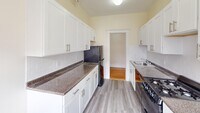 Building Photo - Avl 9/1 - No fee! Spacious 1BR near Cleveland Circle!