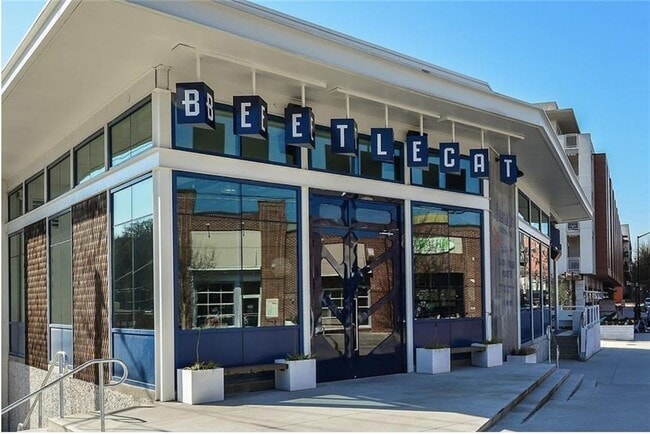 Building Photo - 536 Highland Ave NE