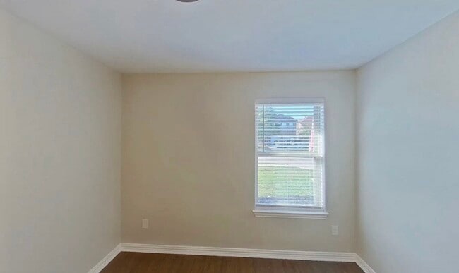 Building Photo - Stylish 3-Bedroom Residence Perfect for Family Living