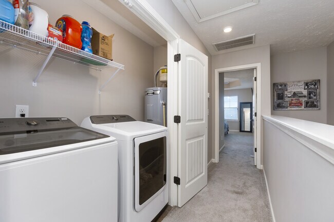 Building Photo - 774 Bradburn Village Way
