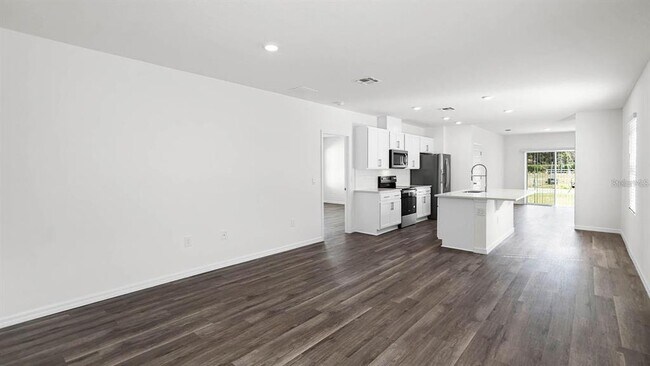 Building Photo - 1628 Hummingbird Rd