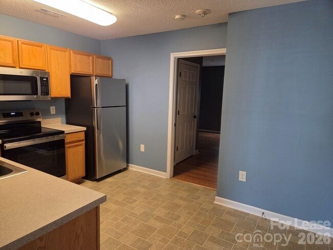 Building Photo - 118 Steam Engine Dr