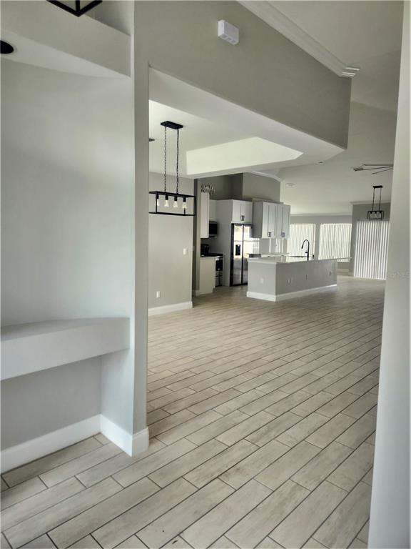 Building Photo - 304 Crisan Ct