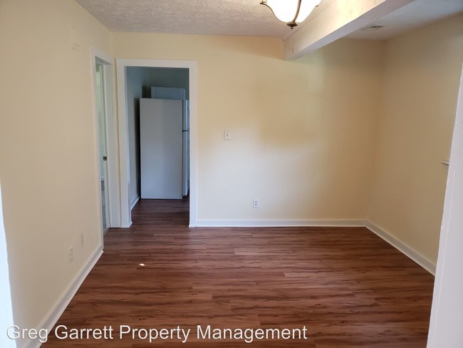 Building Photo - 2 br, 1 bath House - 303 Settlers Landing