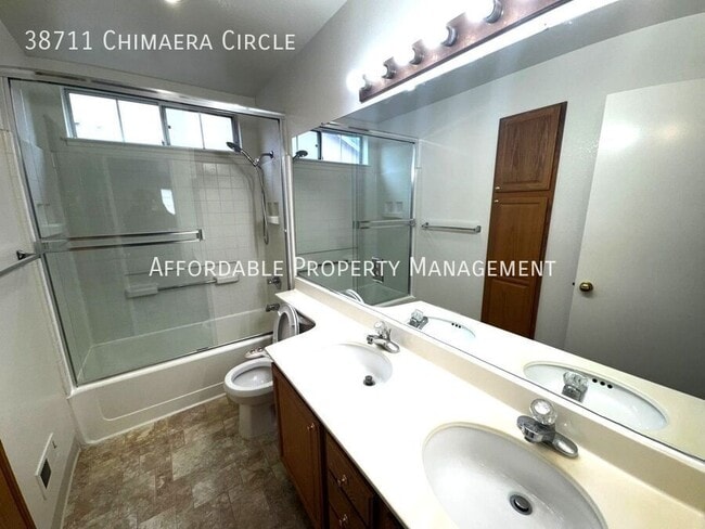 Building Photo - 38711 Chimaera Cir