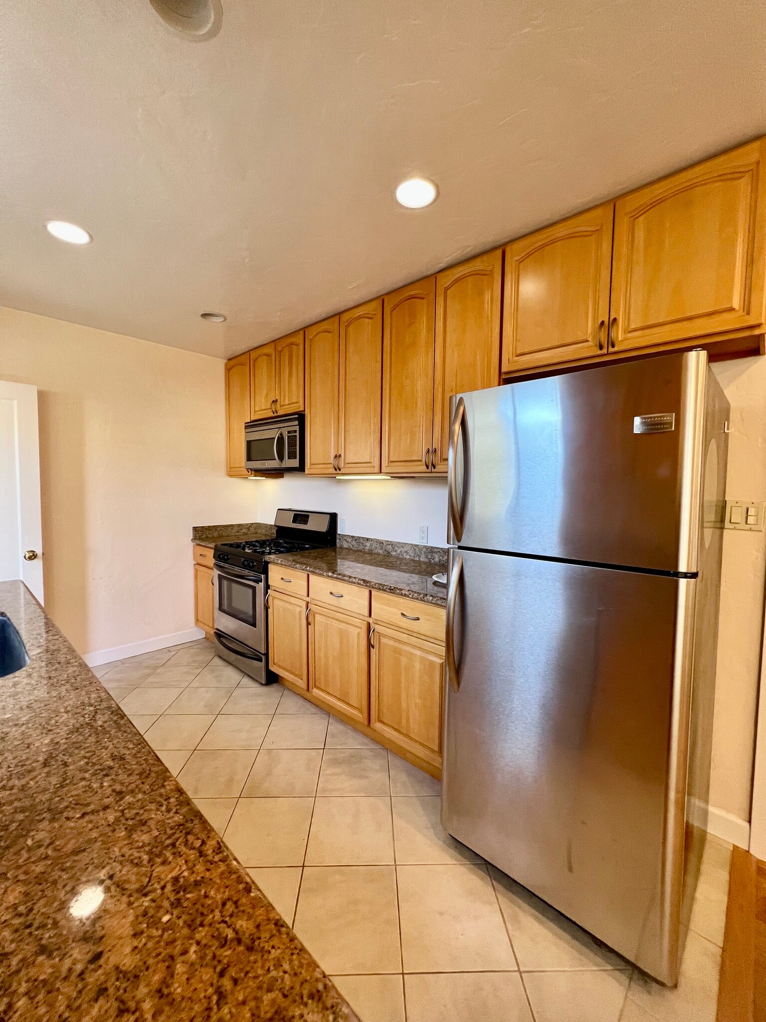 Building Photo - 127 22nd Ave