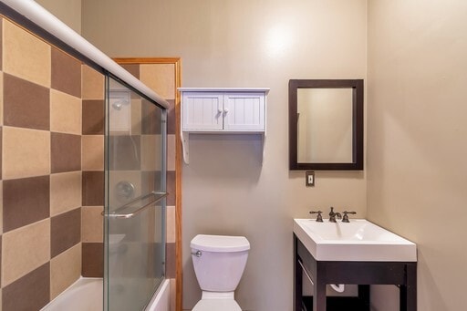 Building Photo - 2 Bed 2 Bath Home in Denver! Great Locatio...