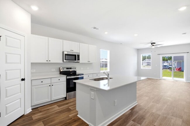 Building Photo - 2132 Osprey Isle Ln SW