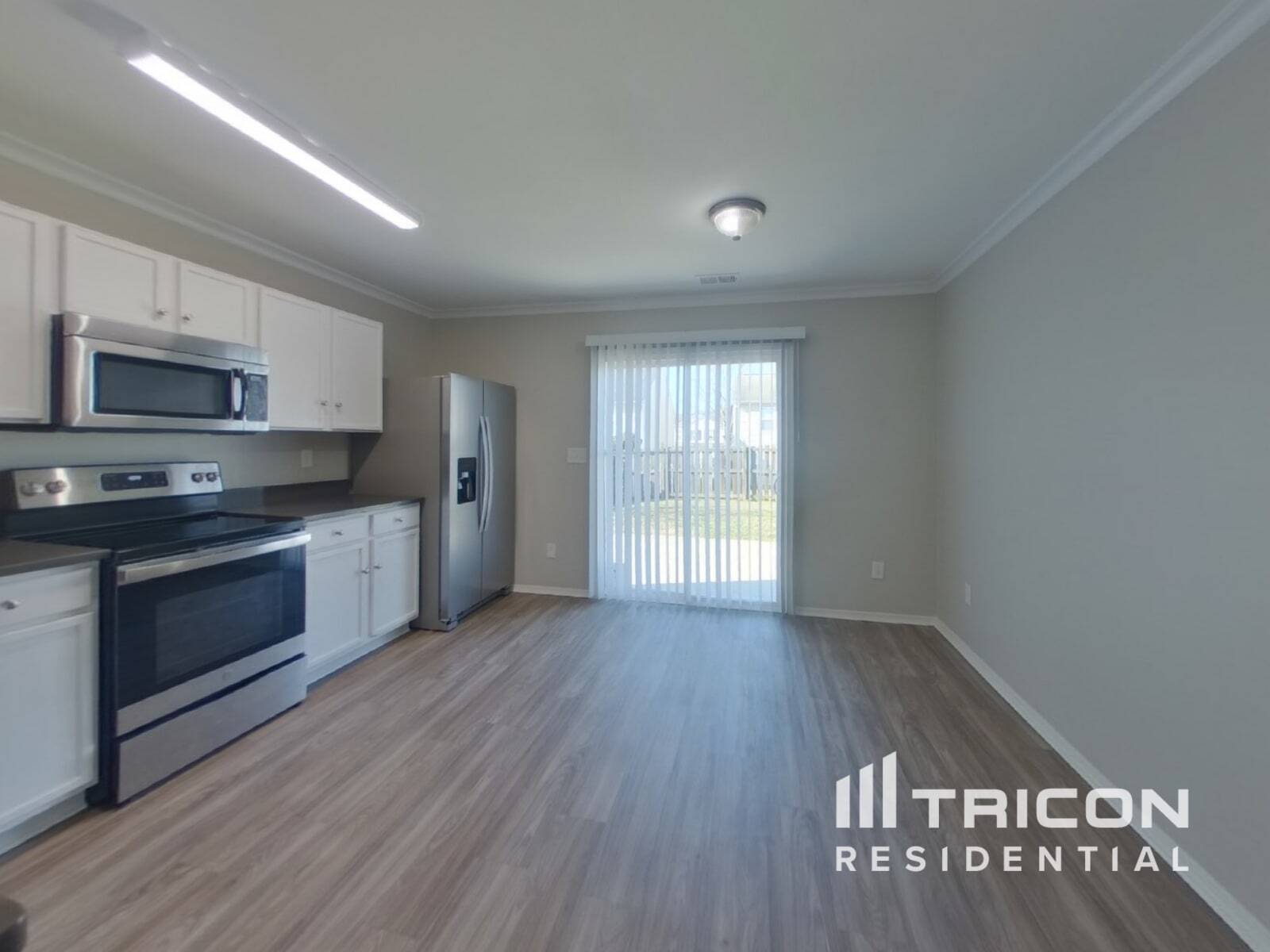 Building Photo - 3634 Charterhall Ln
