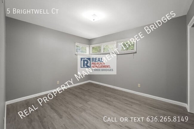 Building Photo - 5 Brightwell Ct