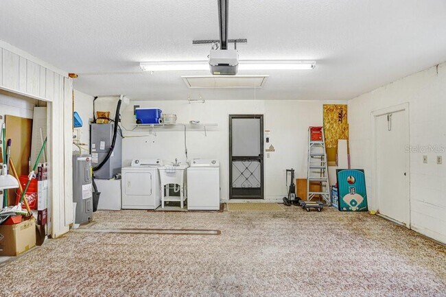 Building Photo - 1409 Ingram Dr