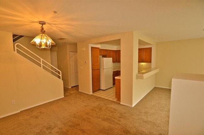 Building Photo - 6909 Rodling Dr