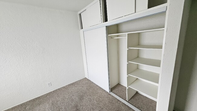 Building Photo - 228 S Tower Dr