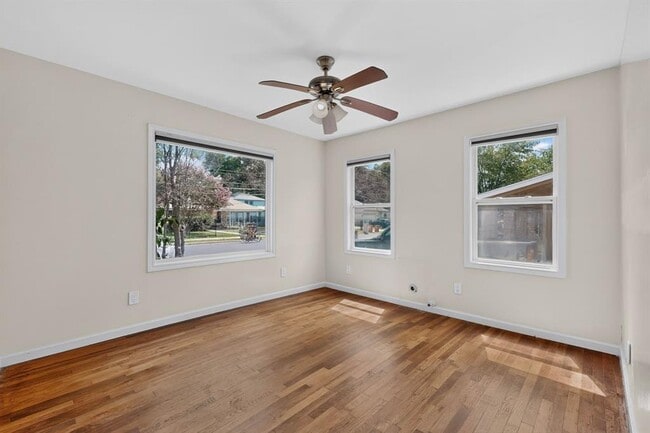 Building Photo - 4711 Alf Ave