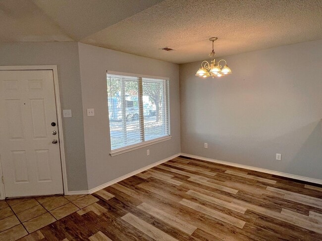 Building Photo - 3111 109th St