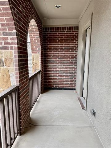 Building Photo - 2320 Lewis Canyon Dr