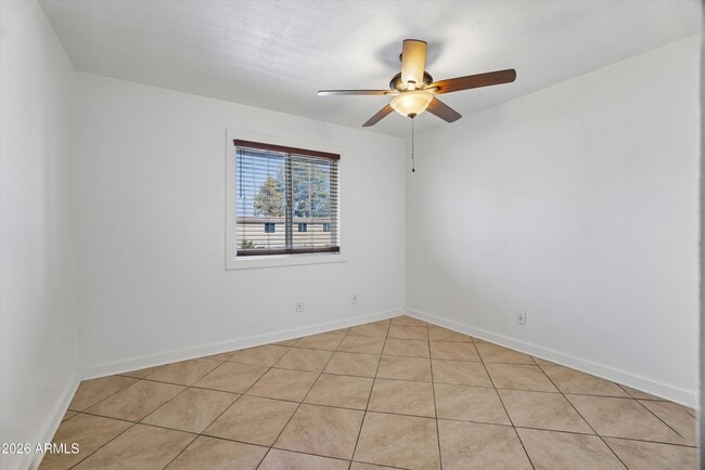 Building Photo - 7126 N 19th Ave