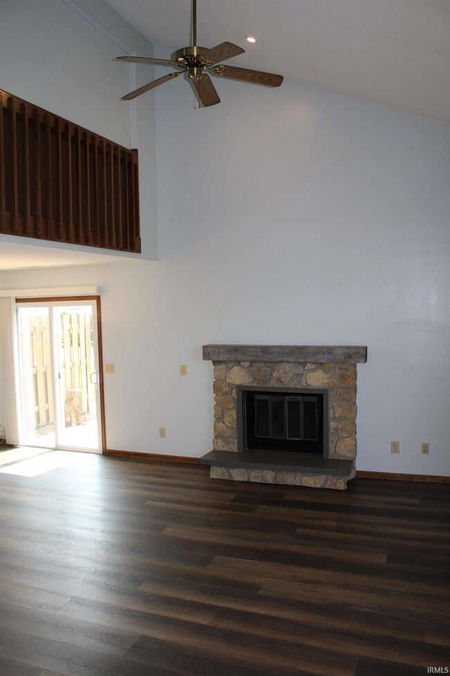 Building Photo - 6034 Sawmill Woods Dr