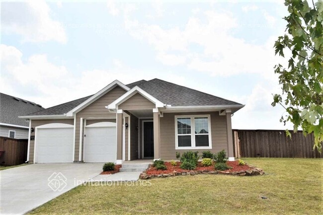 Building Photo - 2106 Slow Stream Dr