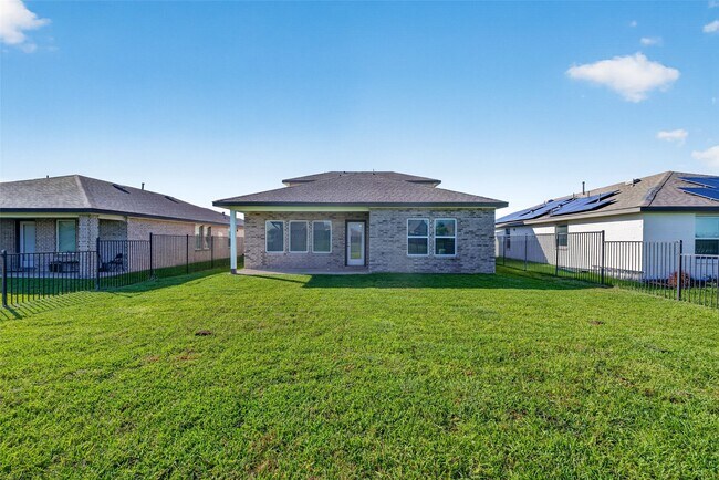 Building Photo - 1322 Truckee River Dr