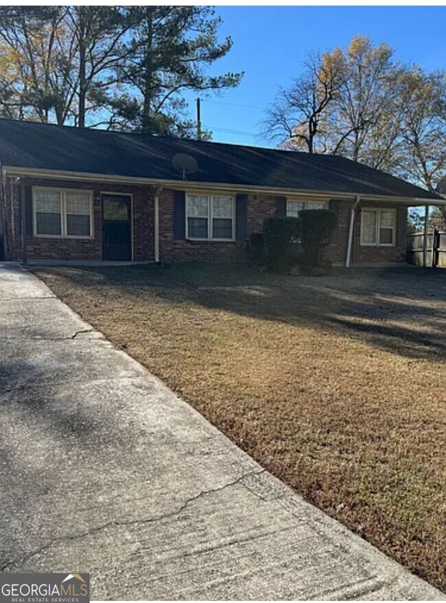 Building Photo - 1152 Pinedale Cir NW