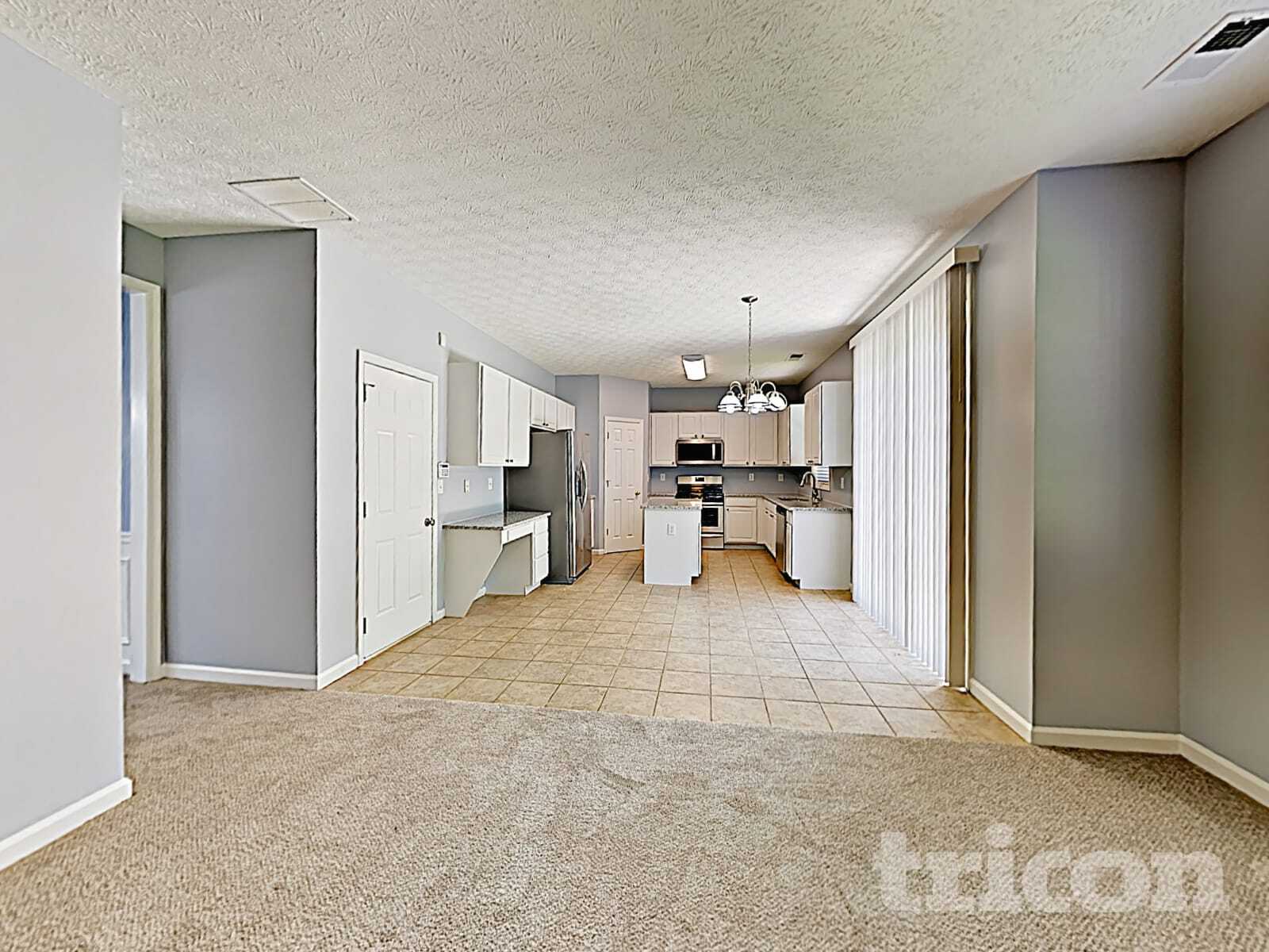 Building Photo - 403 Park Creek Trce