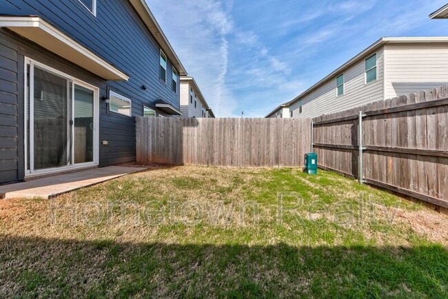 Building Photo - 8921 NW 109th Terrace