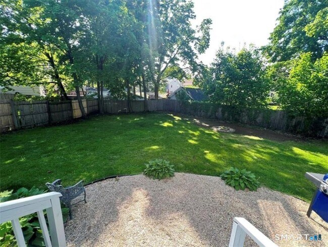 Building Photo - 1079 Brooklawn Ave