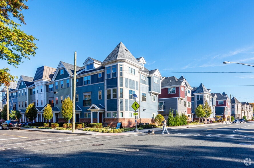 Primary Photo - Station Square at Fanwood Townhomes